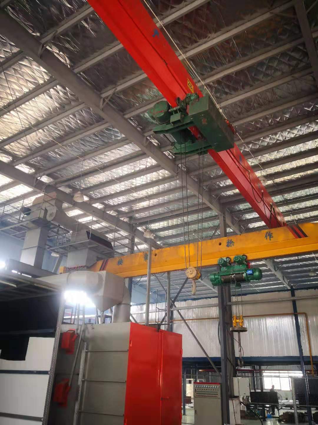 多工位自動轉(zhuǎn)臺式噴砂機(jī)加工